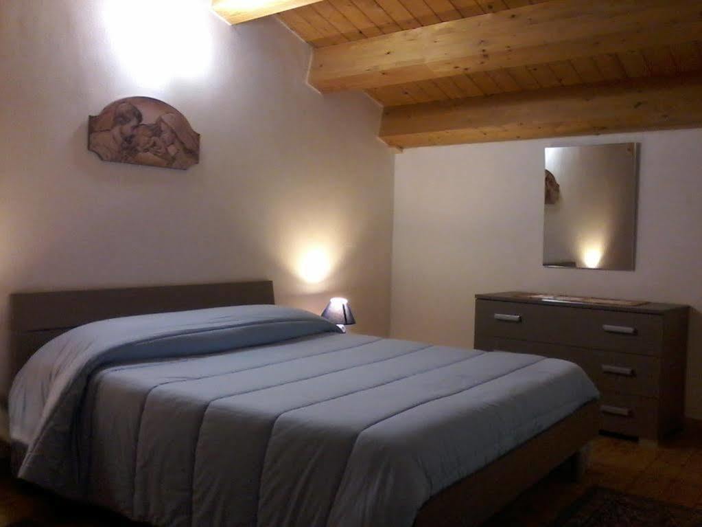 Casa Vacanze Il Quadrifoglio Noto Exterior photo