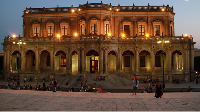 Casa Vacanze Il Quadrifoglio Noto Exterior photo
